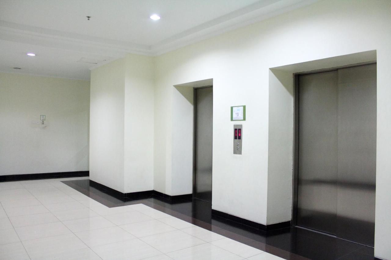 Oyo 266 Margonda Residence 5 Depok Kültér fotó