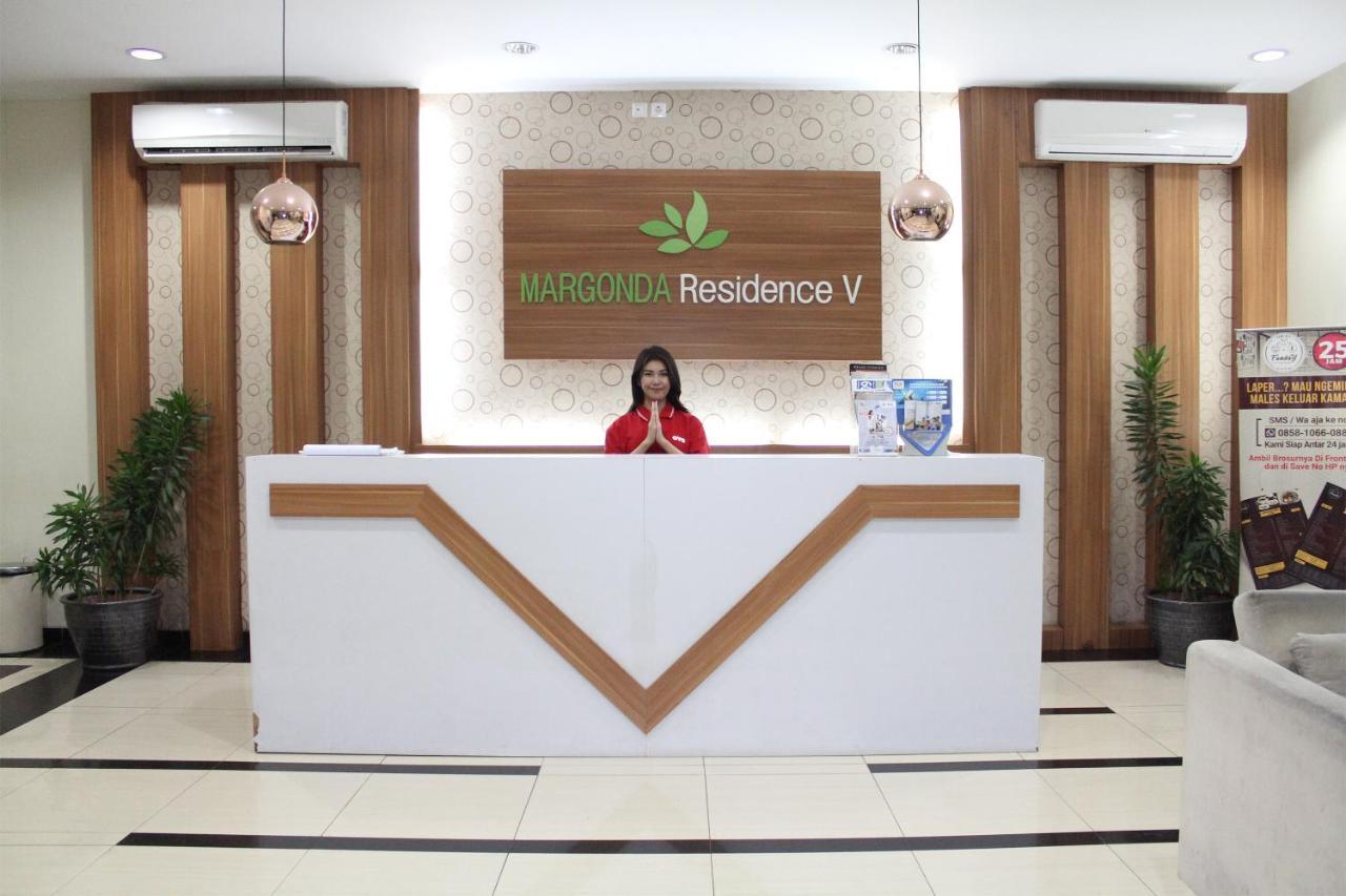 Oyo 266 Margonda Residence 5 Depok Kültér fotó